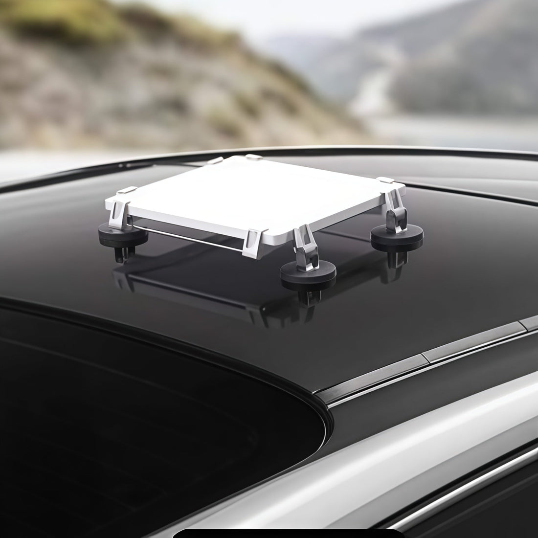 Starlink Mini magnetic mount installed on car roof